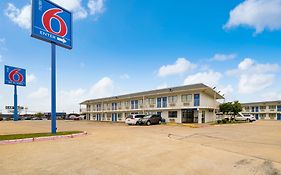 Motel 6-Greenville, Tx